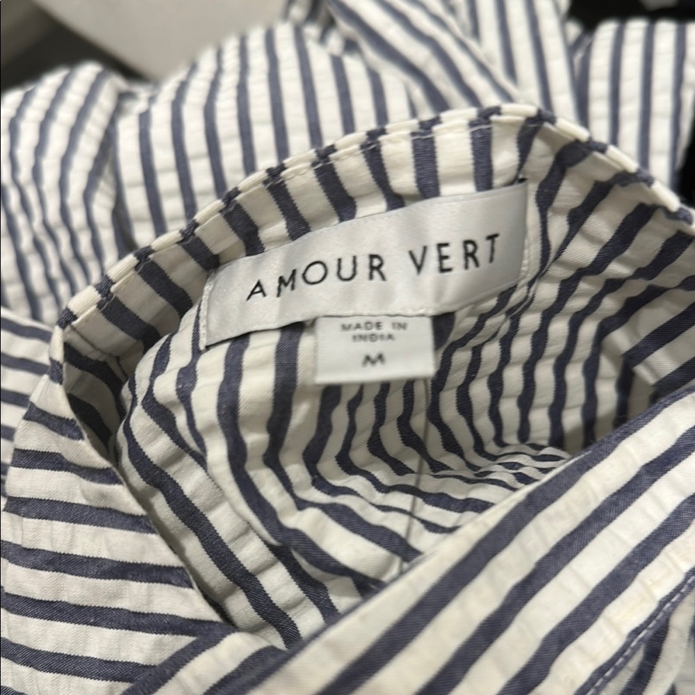 Amour Vert Taya Seersucker Wide Leg Jumpsuit Stripe Blue White Women's med NWT - Picture 8 of 9